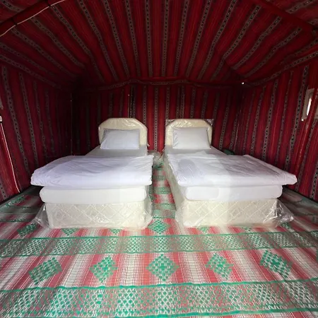 Crescent Moon Camp Hotell Badīyah Exteriör bild